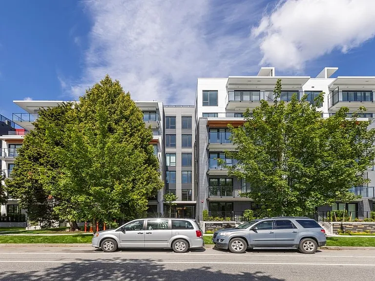 5168 Cambie St #312 — Photo 1