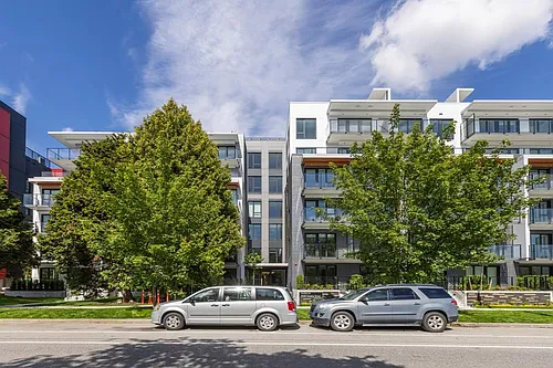 5168 Cambie St #312 Photo 1