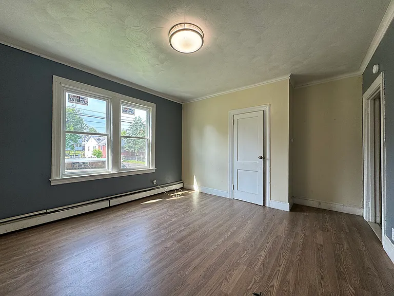 14 Standish St #1W — Photo 2