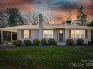 3131 Jones Wade Rd, Hudson, NC 28638