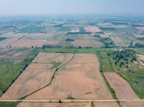Oreilly Rd #6, Omro, WI 54963