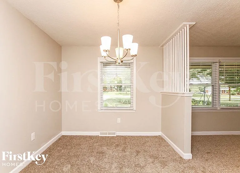 6235 Lynwood Dr NW — Photo 3