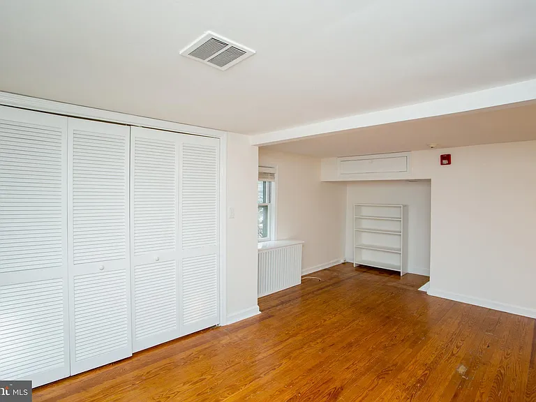 67 Ferry St — Photo 14