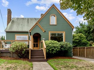 2648 SE Harrison St, Portland, OR 97214