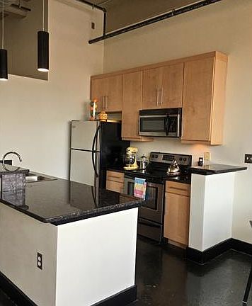 4th image of 101 W Marshall St #U45