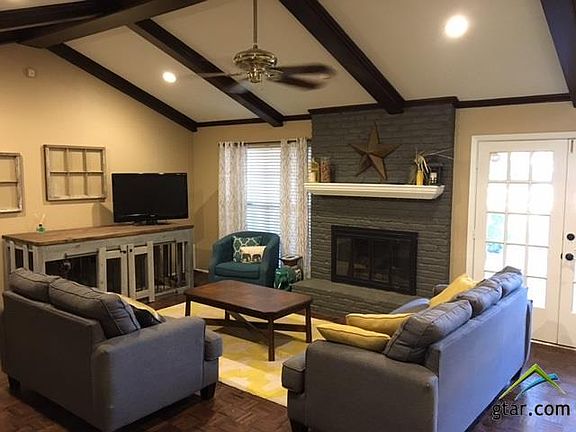 4th image of 816 Fox Cove St