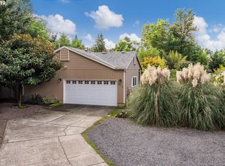 614 NE Faloma Rd, Portland, OR 97211