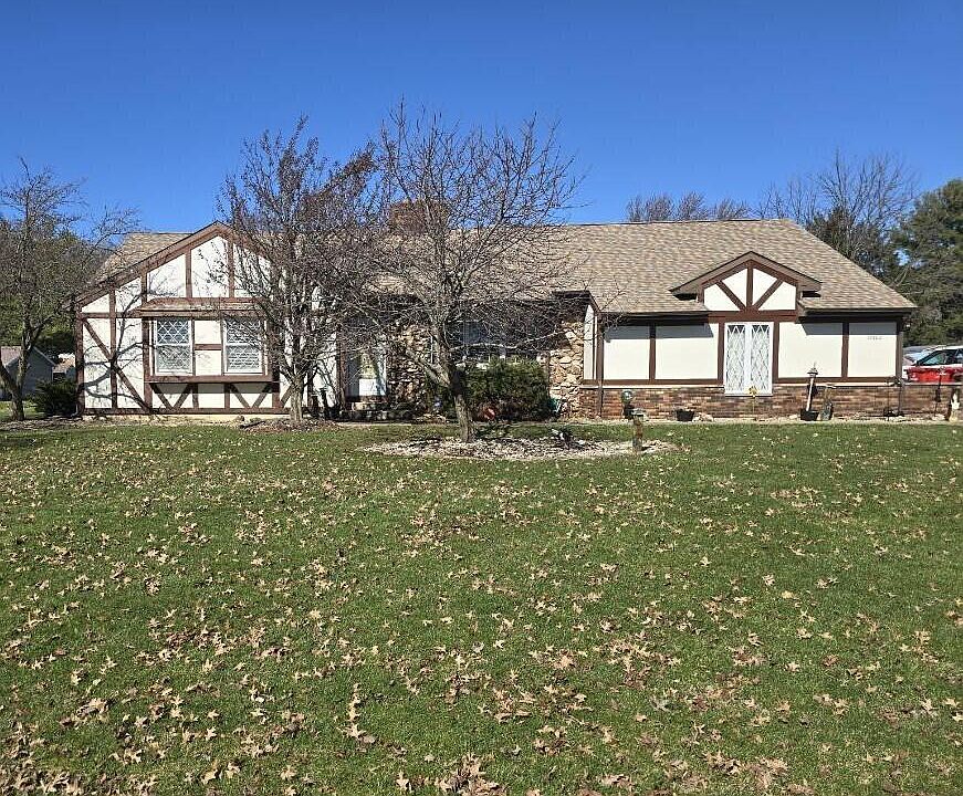 1st image of 12900 Walnut Hill Dr