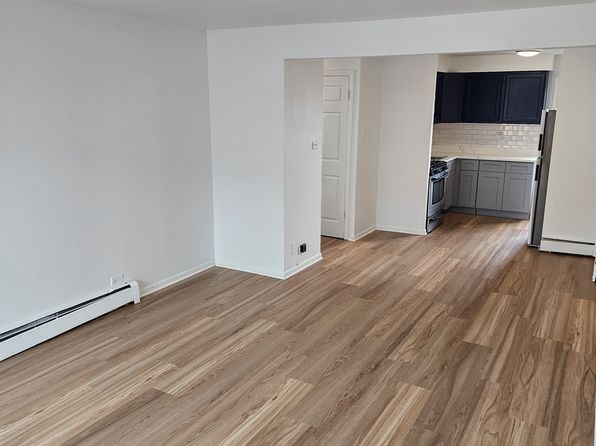 7711 W 87th St APT 4