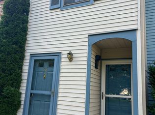94 Wyndham Pl, Robbinsville, NJ 08691