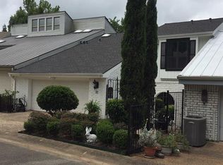 22 Lake View Mnr, Huntsville, TX 77340