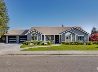7306 Clifftop Way, Bakersfield, CA 93306