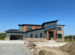 3021 E Stone Creek Blvd, Urbana, IL