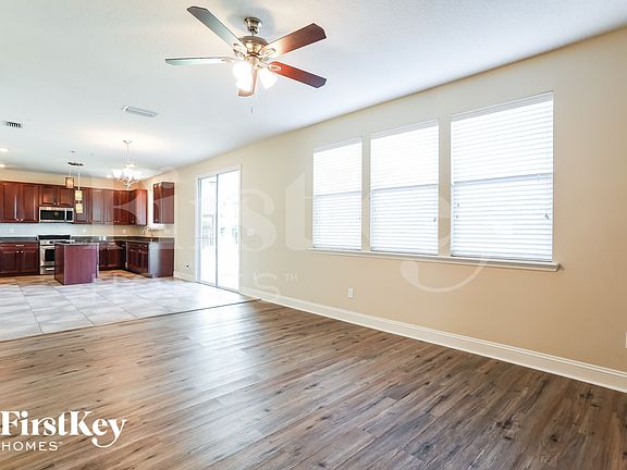 3rd image of 148 Crown Wheel Cir
