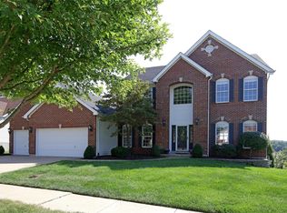 737 Castle Ridge Dr, Ballwin, MO 63021