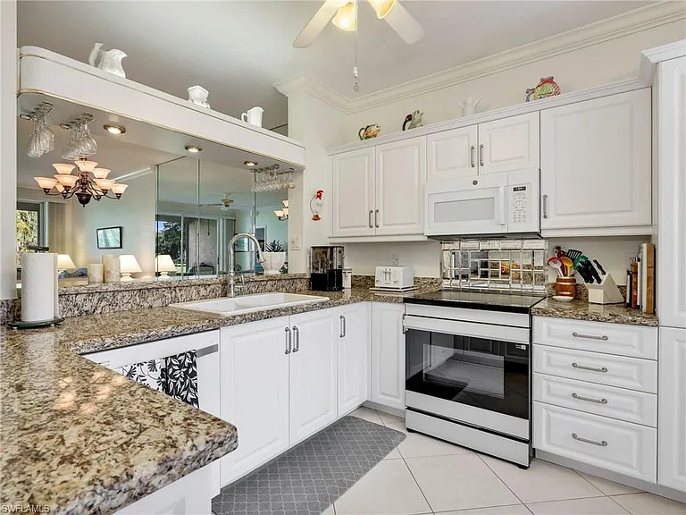 725 Saratoga Cir #A-101 — Photo 9