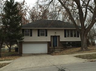 3613 Mary Lynn Dr, Urbandale, IA 50322