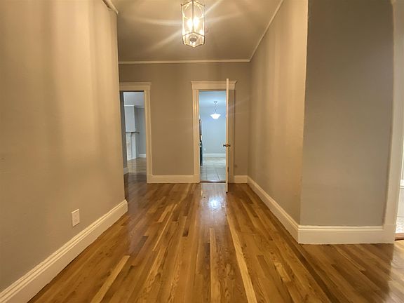 5th image of 1556 Massachusetts Ave #4