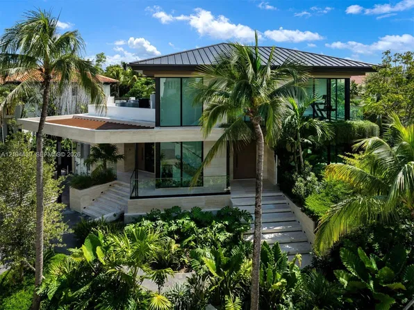 360 Harbor Ln, Key Biscayne, FL 33149