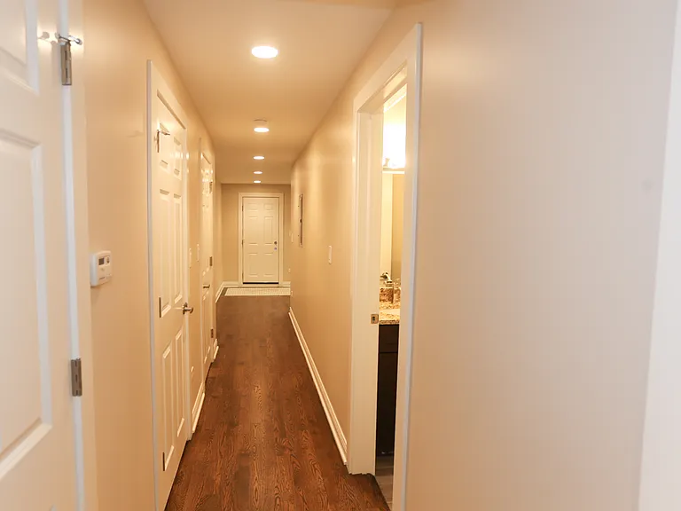 1218 W Diversey Pkwy #G — Photo 23