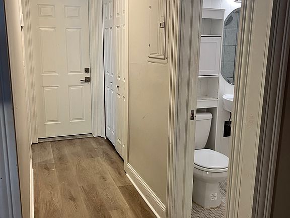 5th image of 423 W 31st St APT 1