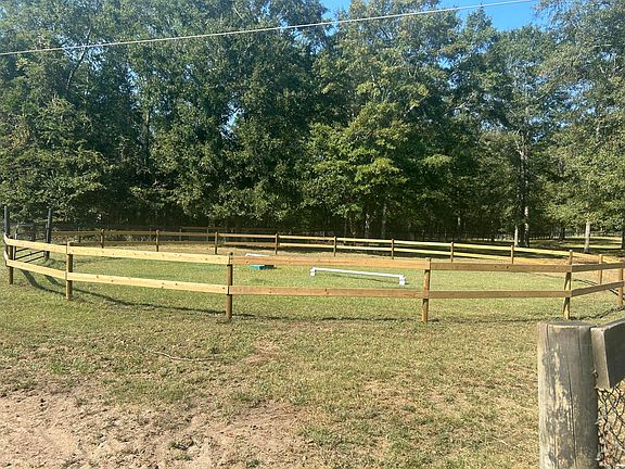 5th image of 162 Boyd Pond Rd