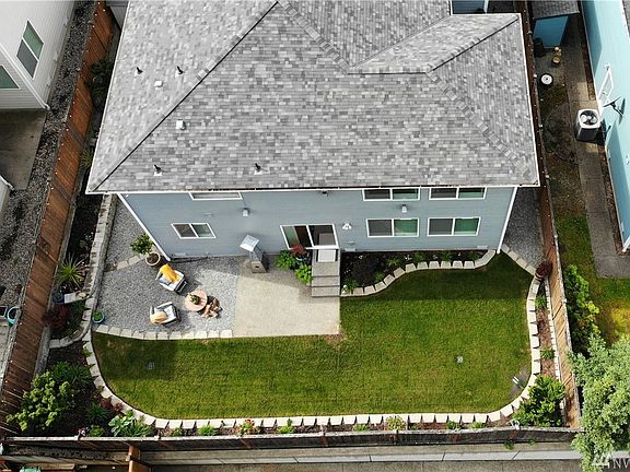 Awesome outdoor living areas...