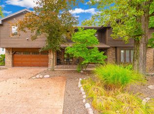 12917 Westgate Dr, Palos Heights, IL 60463