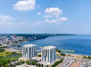 33 Ellen St #602, Barrie, ON L4N6E9