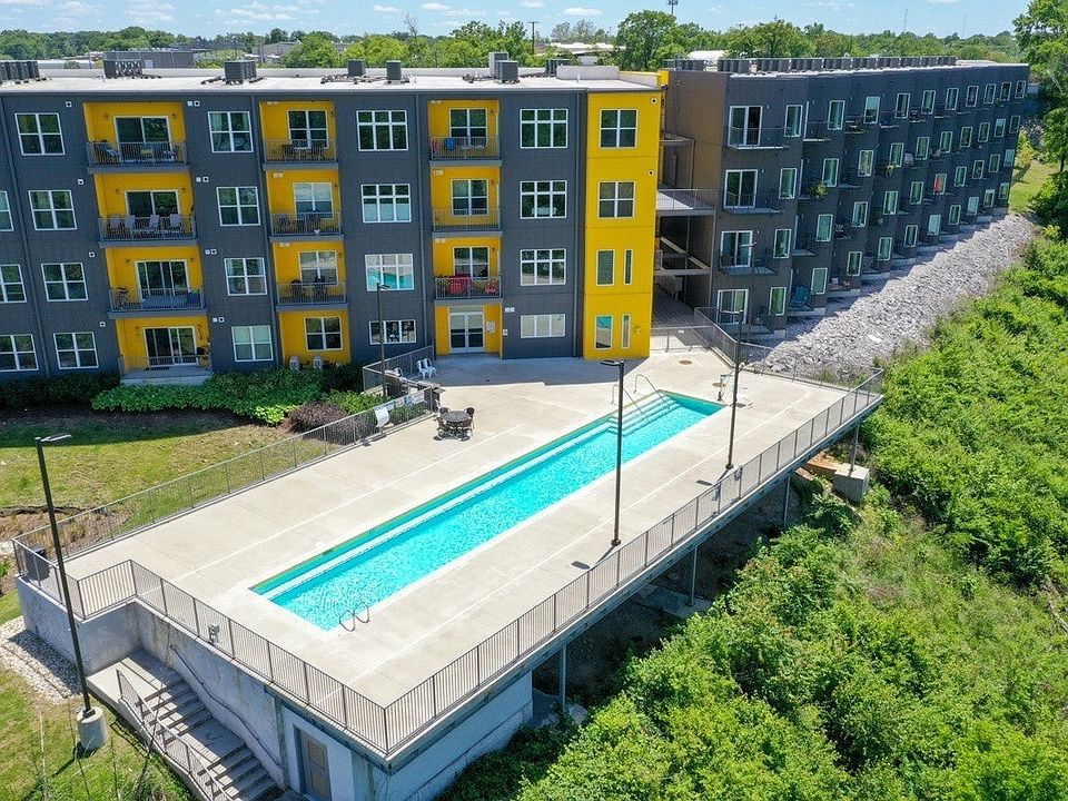 1st image of 400 Herron Dr #217