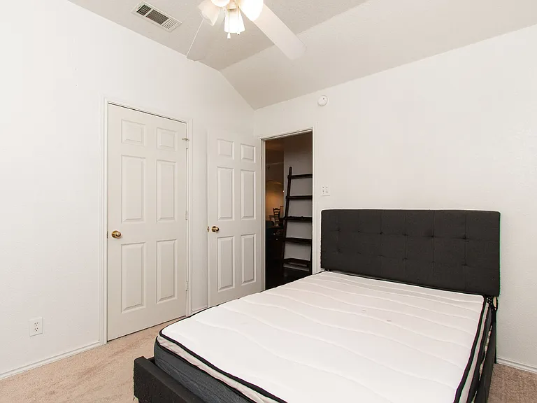 4310 Neta Dr — Photo 17