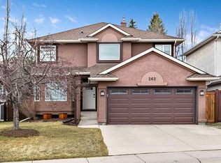 262 NE Mount Assiniboine Pl SE, Calgary, AB T2Z2N5