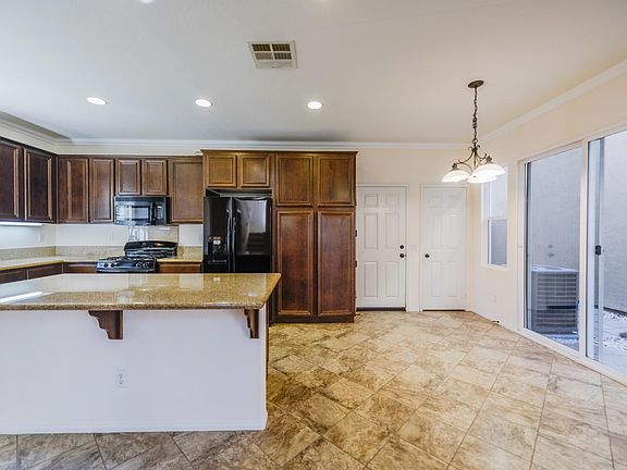 4th image of 15936 Moonflower Ave