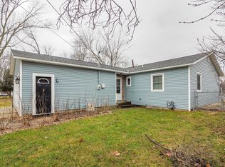 255 W Water St, Constantine, MI 49042