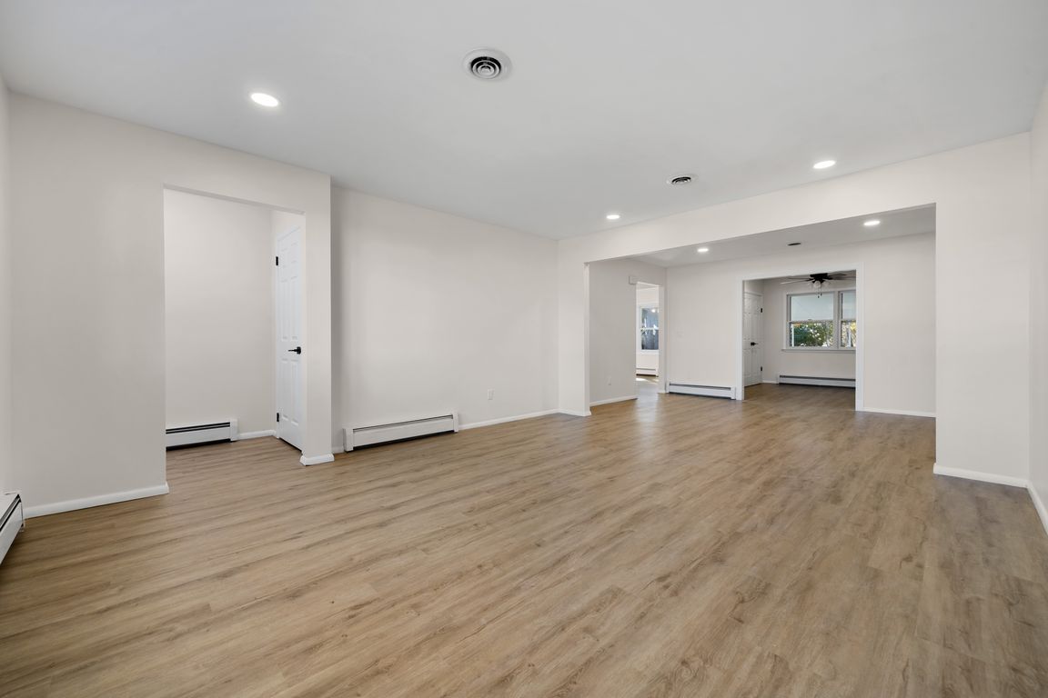 next background image