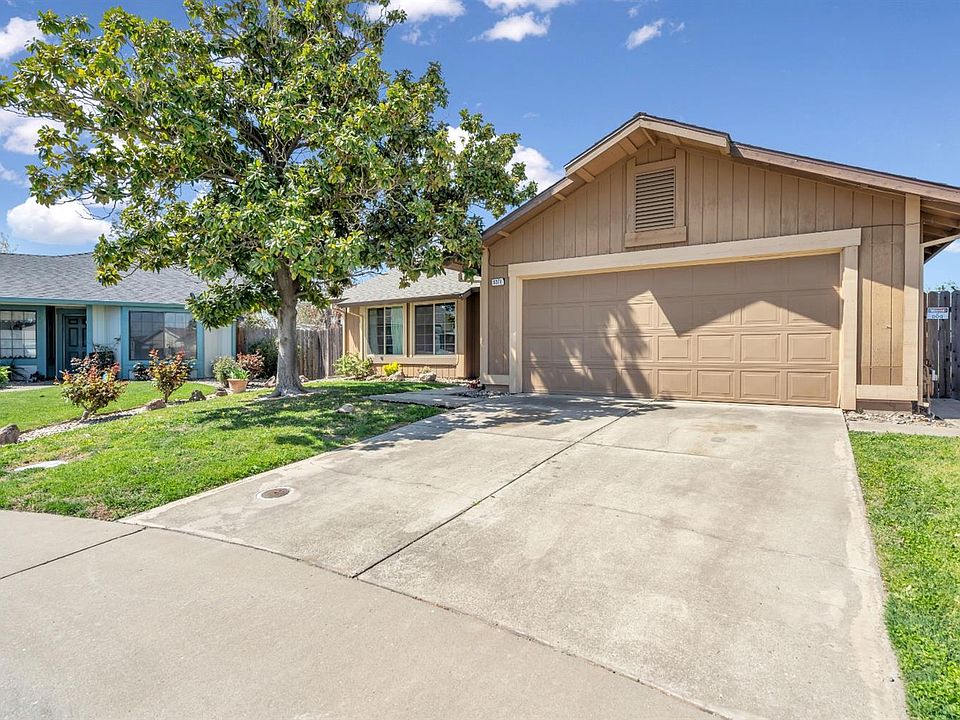 1st image of 8371 Country Glen Ct