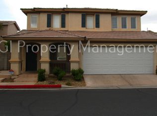 1374 Louisiana Lakes Ave, Las Vegas, NV 89183
