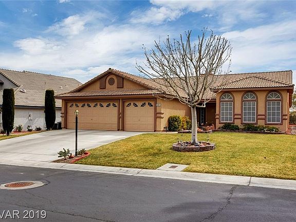 3rd image of 5101 Palm View Dr