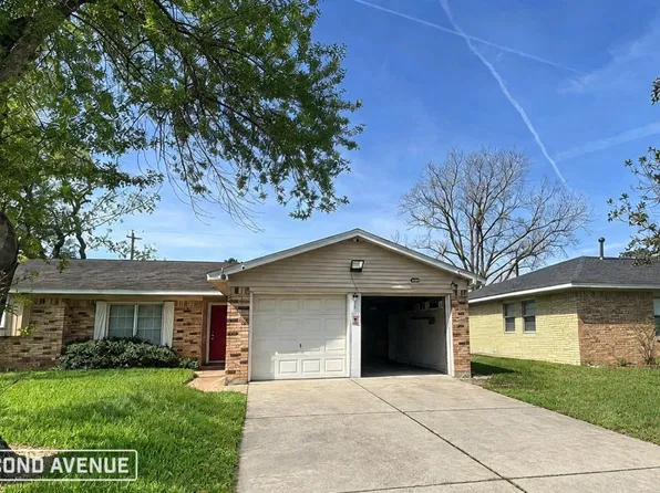 9311 Glen Shadow Dr, Houston, TX 77088