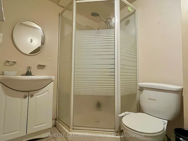 29 W Borough St #BASEMENT — Photo 7