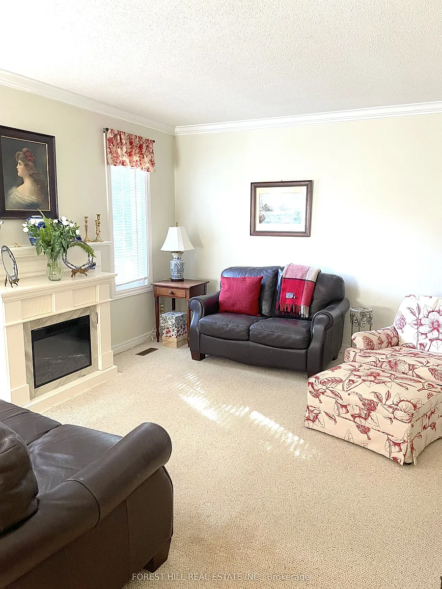 Building Photo - 340 Ambleside Dr #21