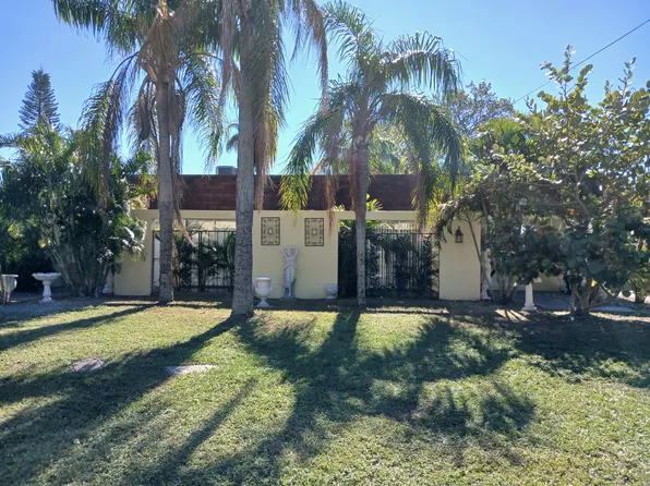 1129 2nd Ave NE, Largo, FL 33770