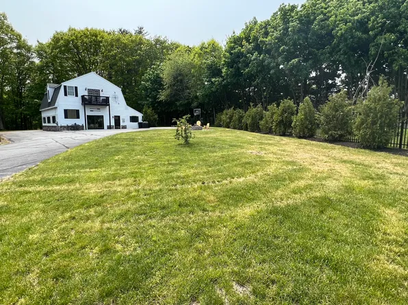 19 Shamrock Lane, Wells, ME 04090