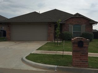11117 NW 6th Ter, Yukon, OK 73099