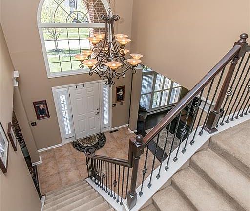 2nd image of 20472 Donegal Ln