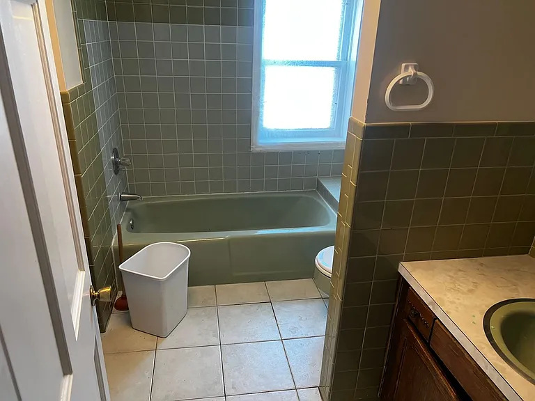 17 Washington Ave (Schenectady) — Photo 13