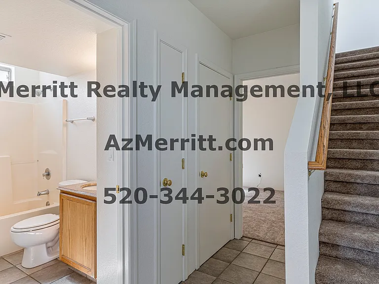 801 E Waverly St #B — Photo 15