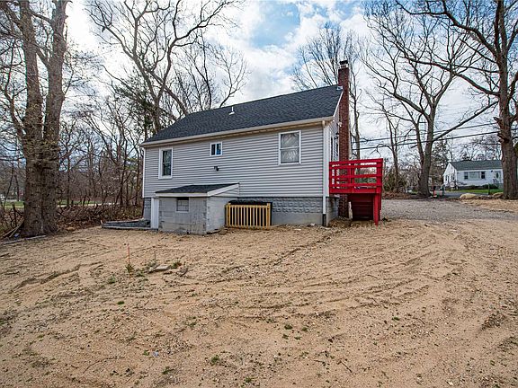 3rd image of 89 Seymour Ln