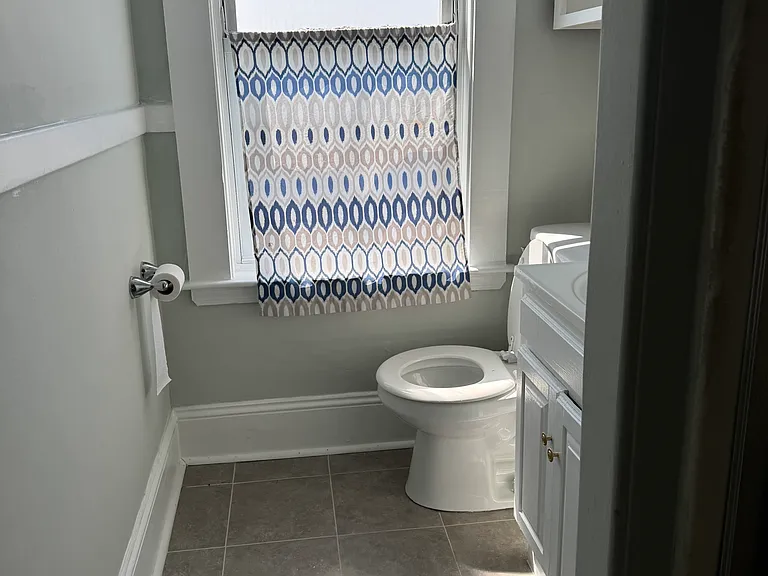 68 Humphrey St #3 — Photo 10