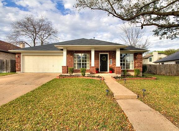 2nd image of 8308 Hillrock Dr